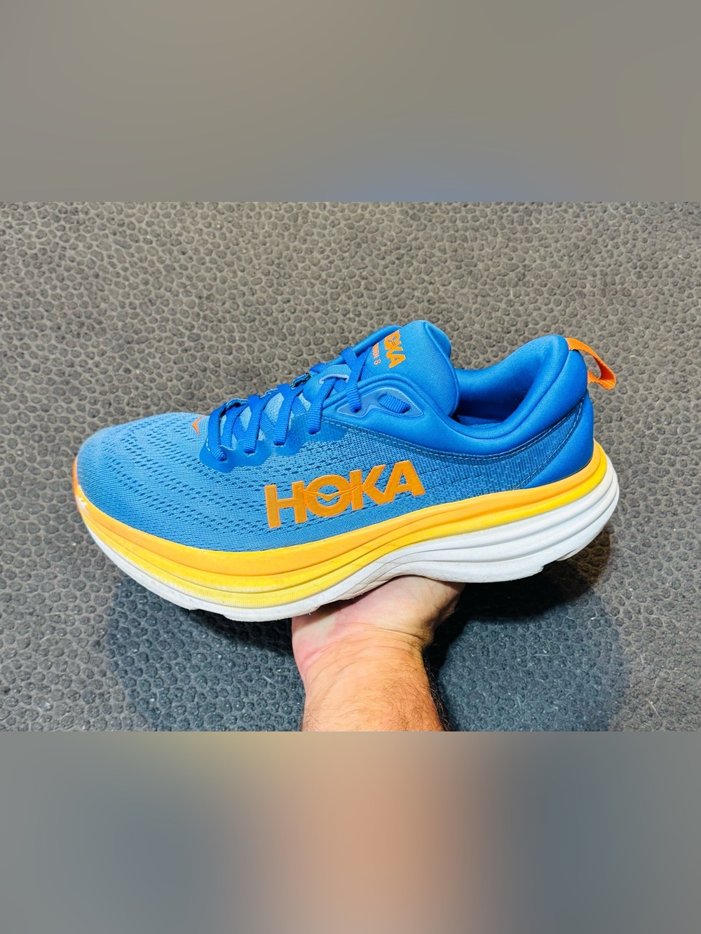 Hoka One One Bondi 8 ‘Coastal Sky Vibrant Orange’ 2023 (Sz 8M/9W)